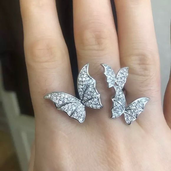 Silver butterfly adjustable ring - Picture 4 of 9